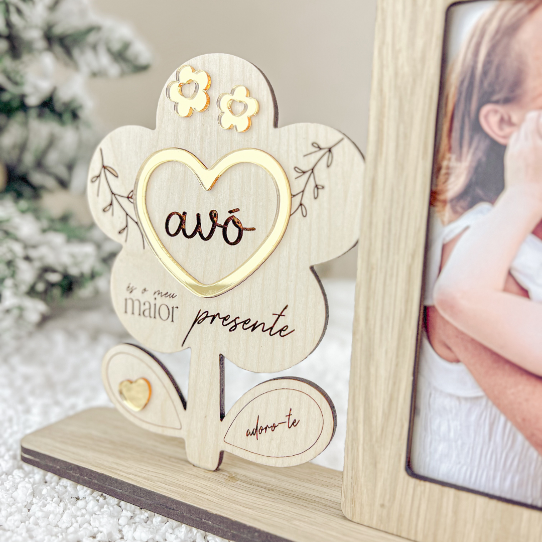 Moldura Flor Dourada – Prenda Natal Avó Personalizada