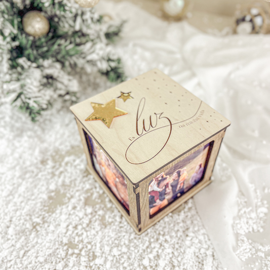 Cubo Fotográfico com Estrelas Douradas (12x12cm)