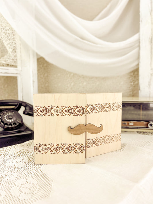 Moldura Livro Dupla em Madeira para Avô com Bigode Decorativo