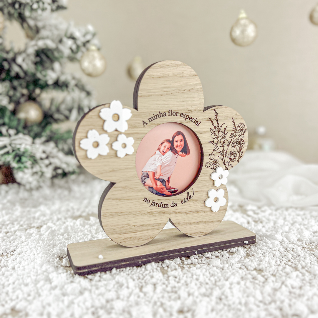 Moldura Flor em Carvalho 6x6cm | Prenda Delicada