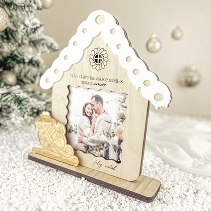 Moldura Casa com Trenó Família 10x10cm