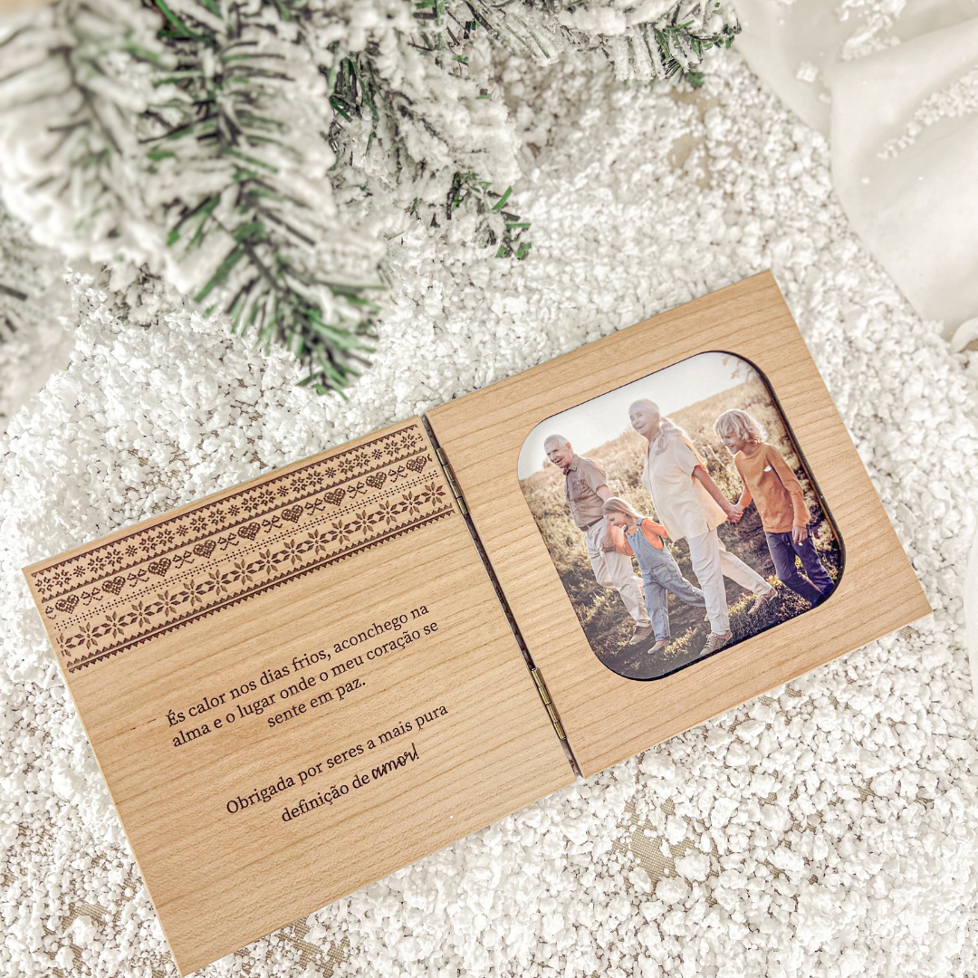 Moldura Livro Cerejeira – Prenda Natal Personalizada Avó