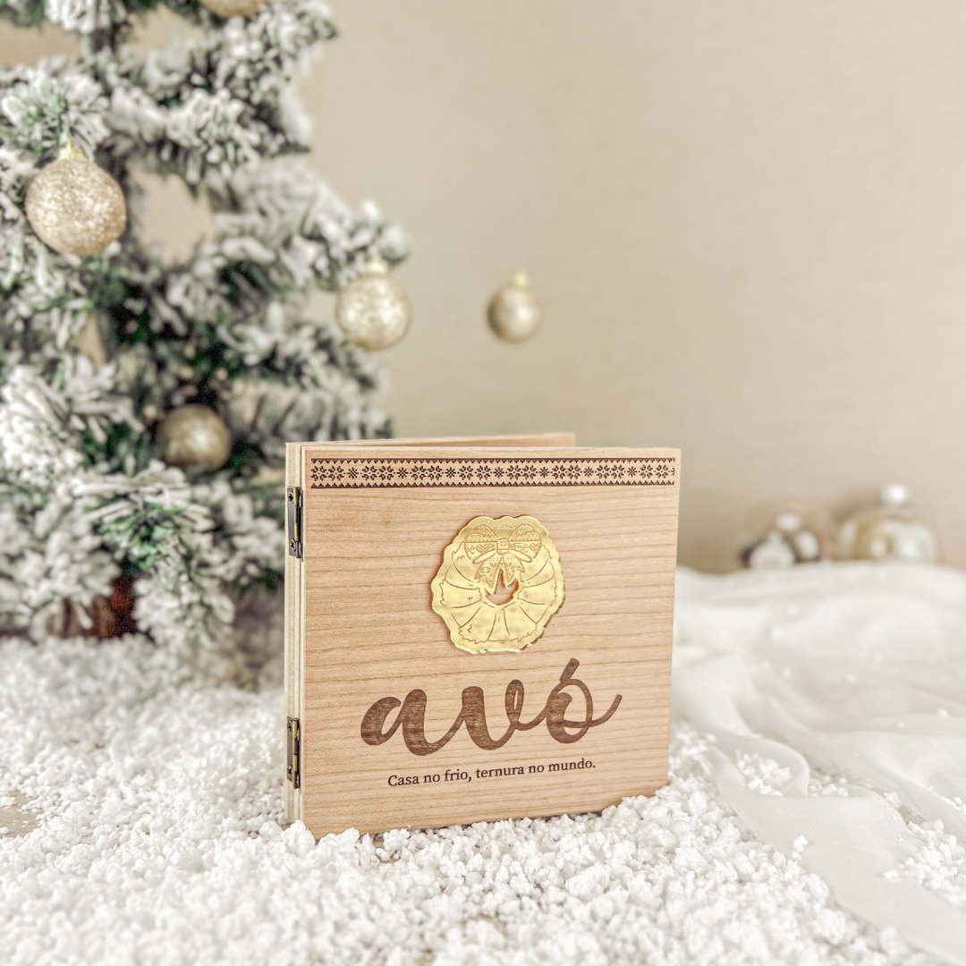 Moldura Livro Cerejeira – Prenda Natal Personalizada Avó