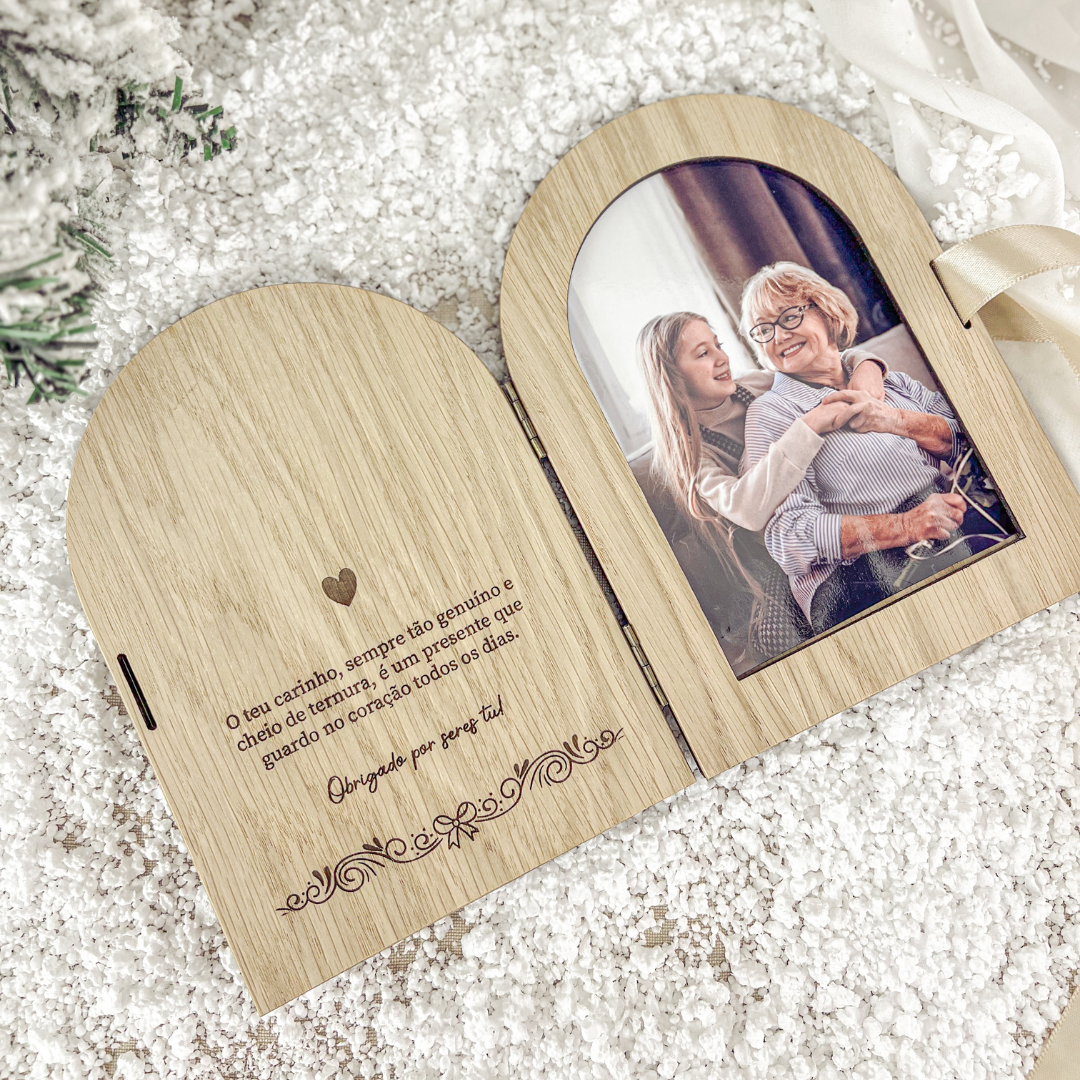 Moldura Redonda Carvalho – Prenda Natal Personalizada Avó
