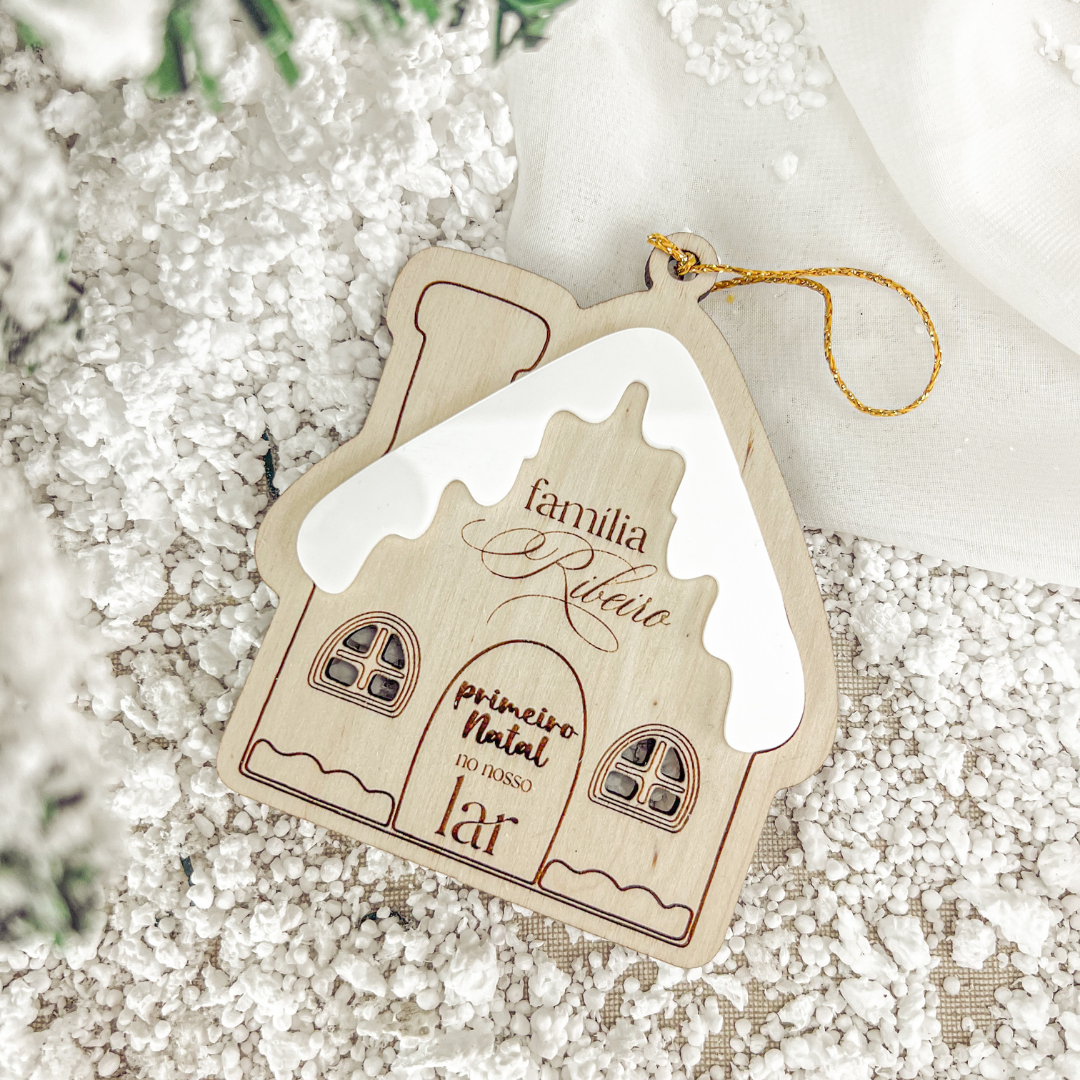 Ornamento Casa “1º Natal” (8,5x10cm)