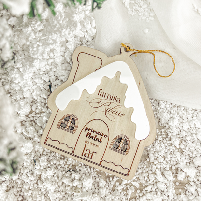 Ornamento Casa “1º Natal” (8,5x10cm)
