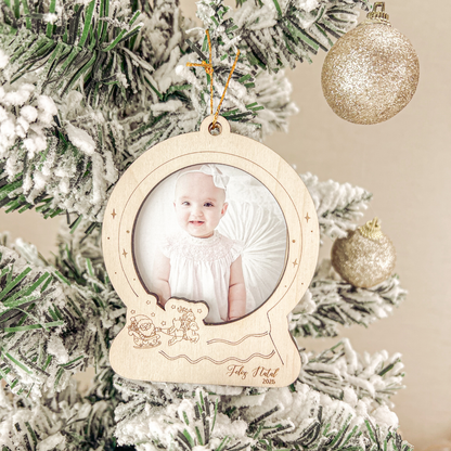 Ornamento Globo Fotográfico “Feliz Natal 2025” (10,5x8,5cm)