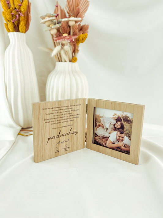 Moldura Livro com Nomes dos Padrinhos - Convite